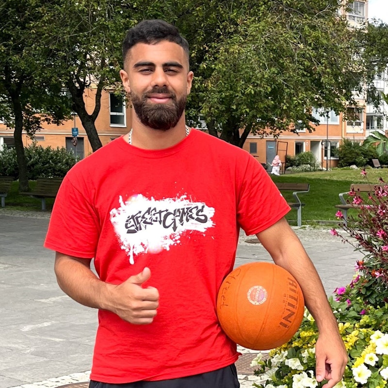 ”Jag brinner för barnens framtid, därför gör jag detta” 